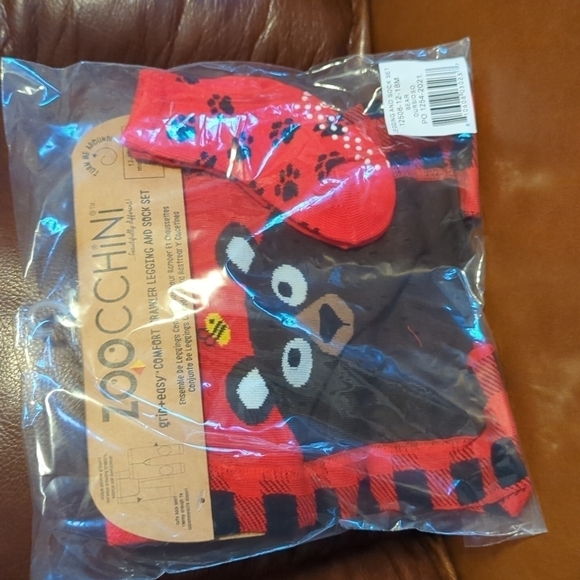 Zoocchini Legging & Sock Set. Bosley The Bear - Picture 2 of 4